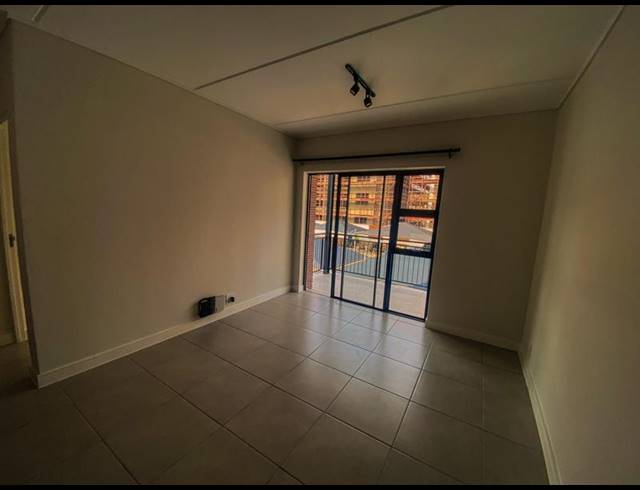 1 BEDROOM PROPERTY TO RENT IN RICHWOOD